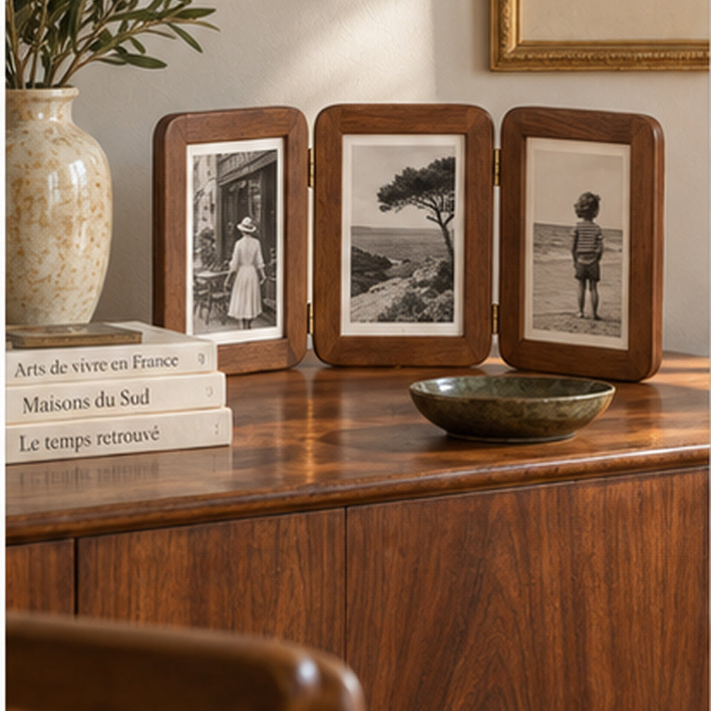 Cadre Paravent Mémoire — Triptyque pliant en noyer pour trois photos