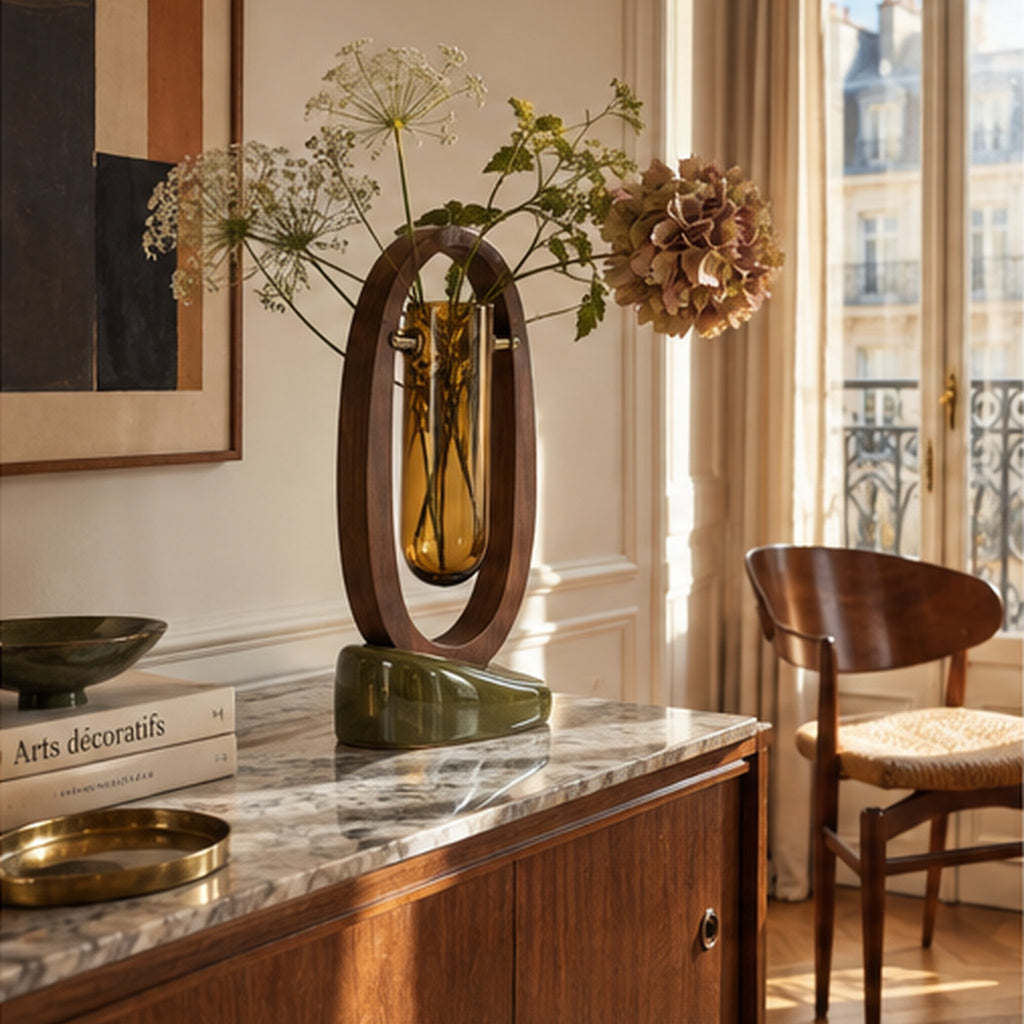 Vase Capsule Suspendue — Soliflore inclinable en verre ambré et noyer
