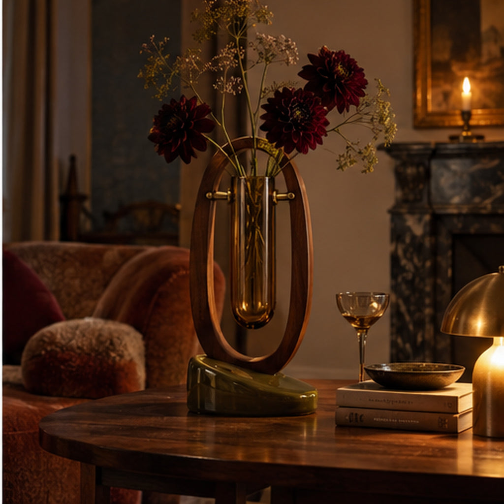Vase Capsule Suspendue — Soliflore inclinable en verre ambré et noyer